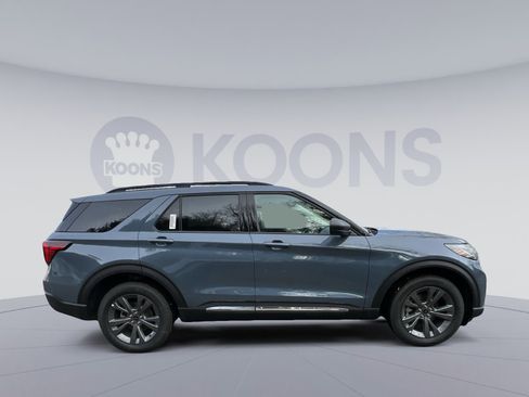 New 2025 Ford Explorer Active w/ Active Comfort Package image 8