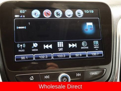Used 2018 Chevrolet Equinox Premier AWD/4WD image 22