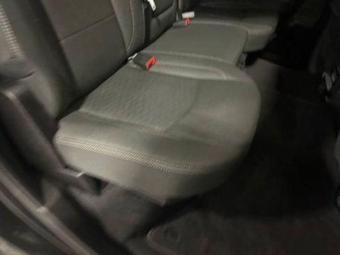 Certified 2025 RAM 2500 Big Horn AWD/4WD image 16