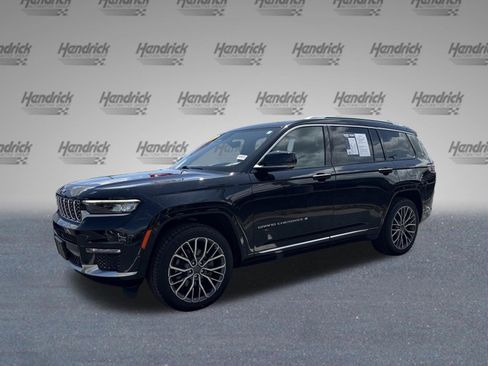 Used 2023 Jeep Grand Cherokee L Summit image 4