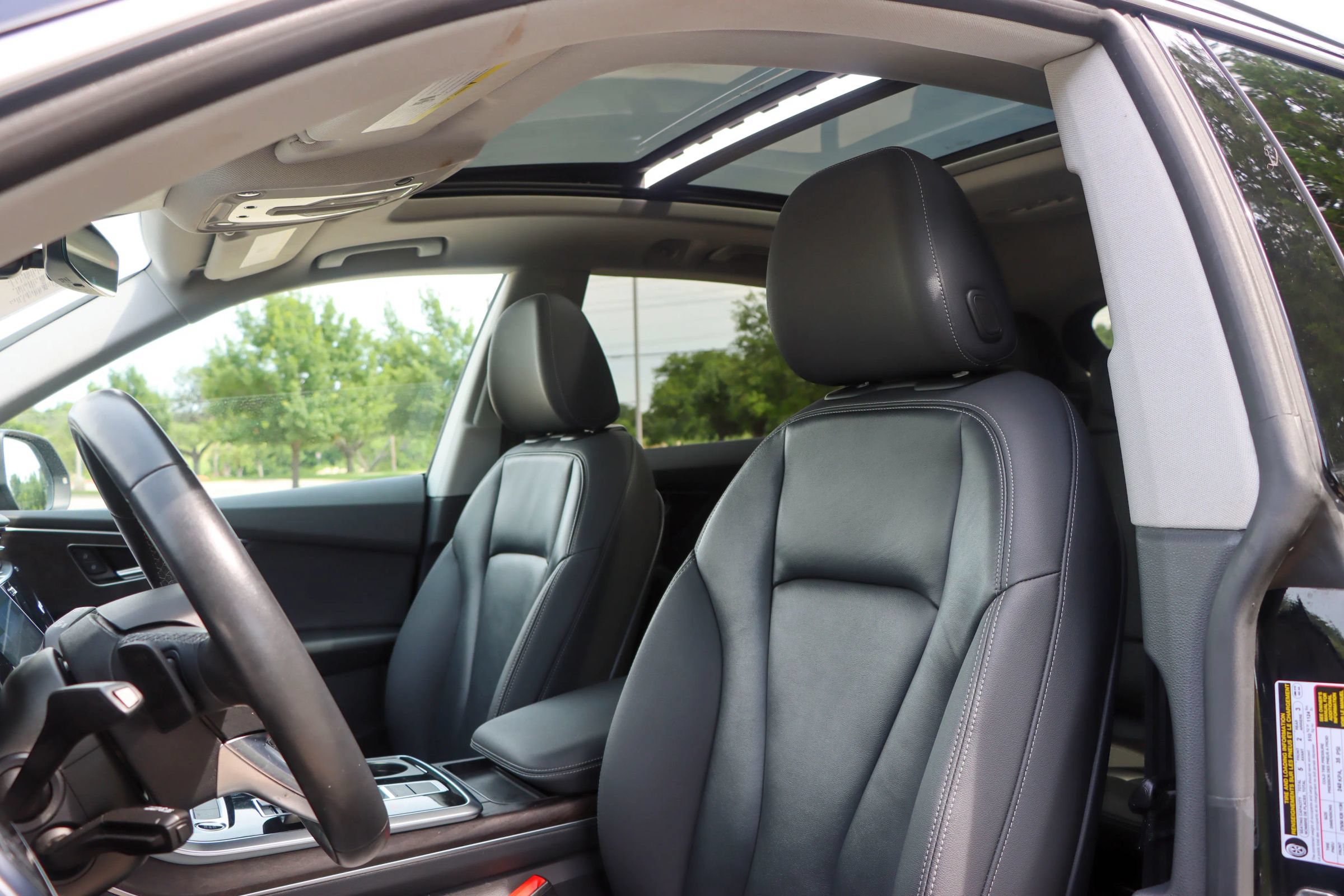 Used 2021 Audi Q8 Premium w/ Convenience Package AWD/4WD image 15