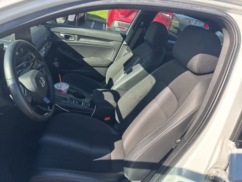 Used 2023 Honda Civic Sport image 33