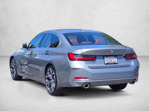 Used 2025 BMW 330i Sedan RWD image 8