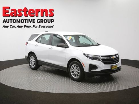 Used 2022 Chevrolet Equinox LS FWD image 47