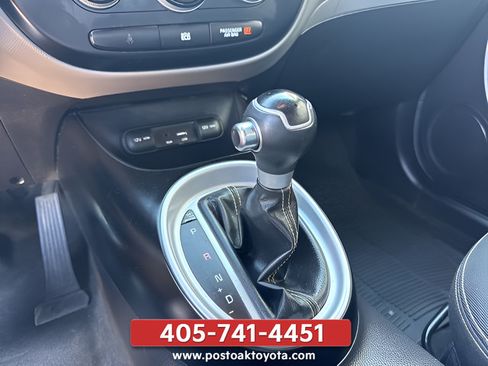Used 2015 Kia Soul + FWD image 16