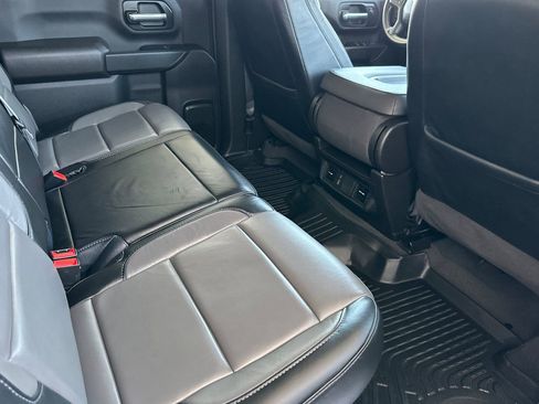 Certified 2024 Chevrolet Silverado 2500 Custom w/ Custom Value Package AWD/4WD image 18