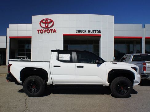 Certified 2026 Toyota Tacoma TRD Pro AWD/4WD image 25