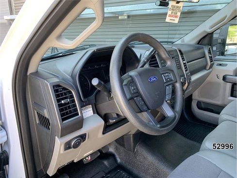 Used 2019 Ford F250 XL w/ Power Equipment Group RWD image 26
