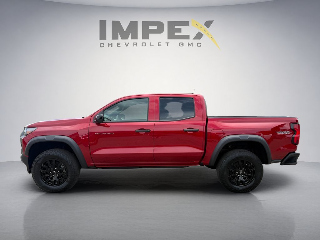 New 2026 Chevrolet Colorado Trail Boss AWD/4WD image 2