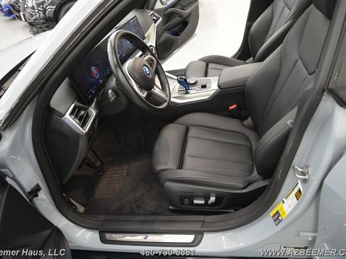 Used 2022 BMW i4 eDrive40 w/ M Sport Package image 15