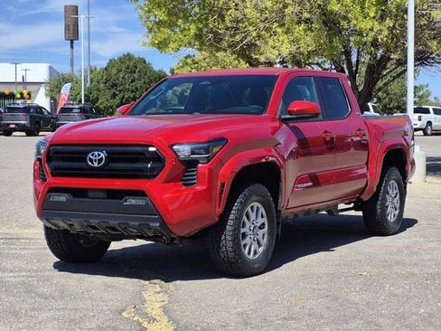Used 2024 Toyota Tacoma SR5 AWD/4WD image 3