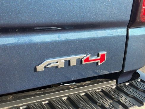 Used 2019 GMC Sierra 1500 AT4 w/ AT4 Premium Package image 10