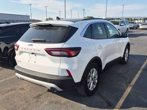 Used 2024 Ford Escape Active w/ Tech Pack #2 FWD image 4