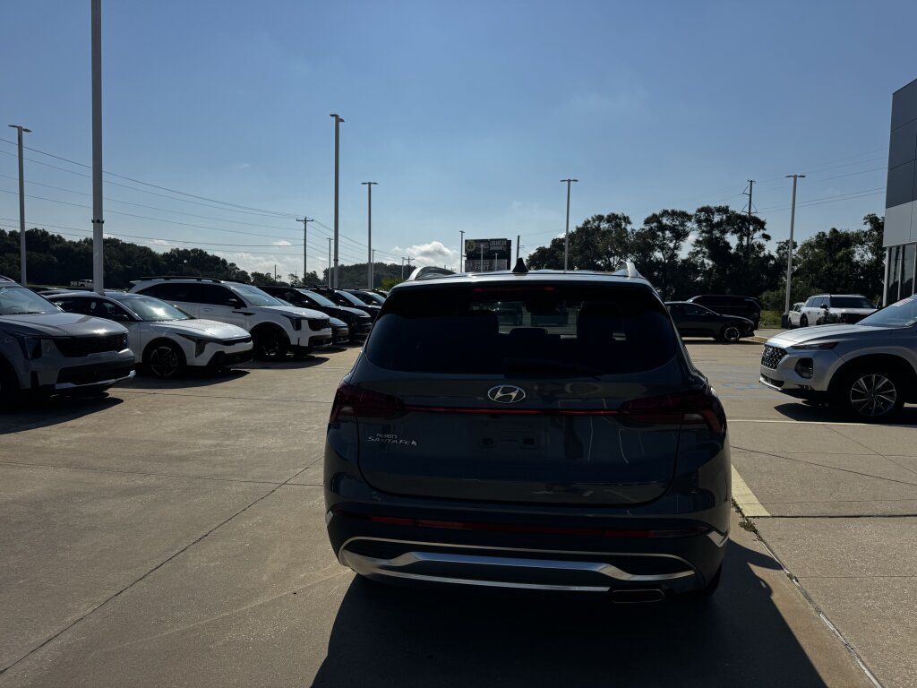 Used 2022 Hyundai Santa Fe SEL w/ Cargo Package FWD image 14