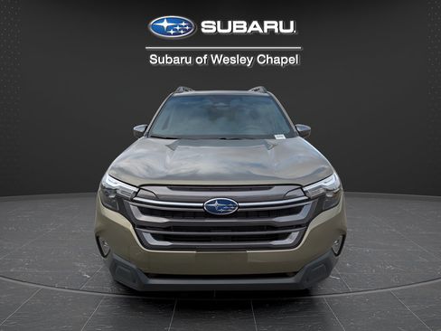 Used 2026 Subaru Forester Premium AWD/4WD image 9