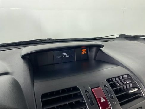 Used 2015 Subaru Forester 2.5i Premium w/ All-Weather Package AWD/4WD image 7