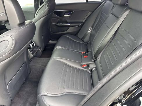Used 2023 Mercedes-Benz C 300 Sedan image 11