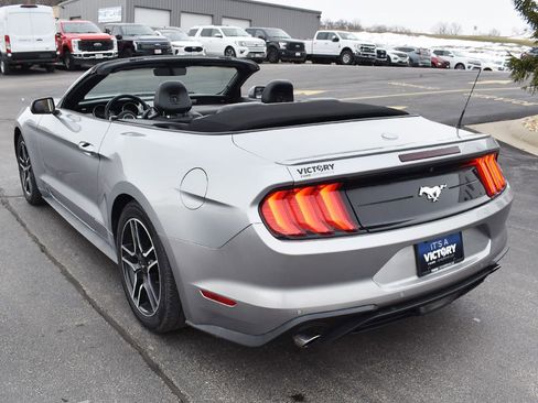 Used 2021 Ford Mustang Premium image 3