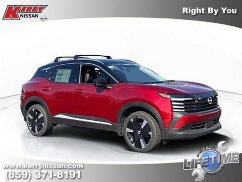 New 2026 Nissan Kicks SR w/ Cold Weather Package image 1