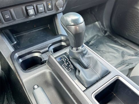 Used 2023 Toyota Tacoma TRD Off-Road w/ Black Out Package (TMS) image 16