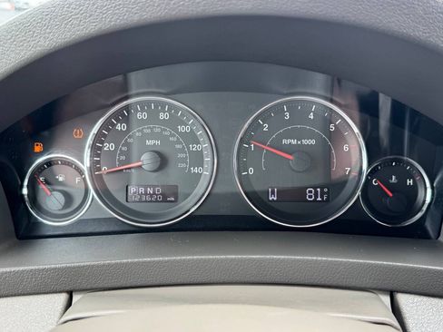 Used 2009 Jeep Grand Cherokee Laredo AWD/4WD image 25