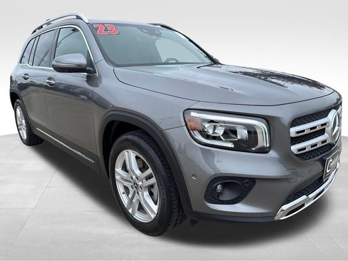 Used 2023 Mercedes-Benz GLB 250 4MATIC image 7