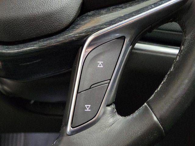 Certified 2023 Cadillac XT5 Premium Luxury FWD image 28