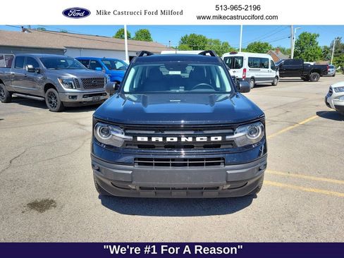 Certified 2023 Ford Bronco Sport Outer Banks w/ Tech Package AWD/4WD image 8