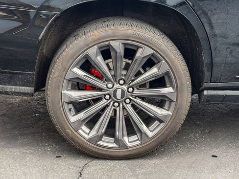 Certified 2026 Cadillac Escalade V AWD/4WD image 5