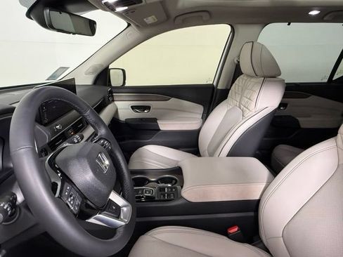 Used 2026 Honda Pilot Elite image 28