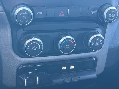 Used 2020 RAM 3500 Tradesman AWD/4WD image 20