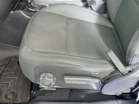Used 2021 Jeep Gladiator Sport AWD/4WD image 18