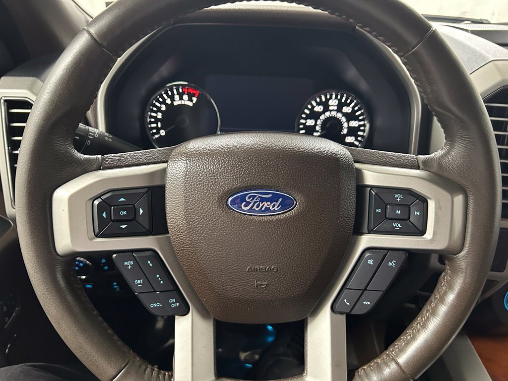 Used 2019 Ford F150 King Ranch w/ Equipment Group 601A Luxury AWD/4WD image 17