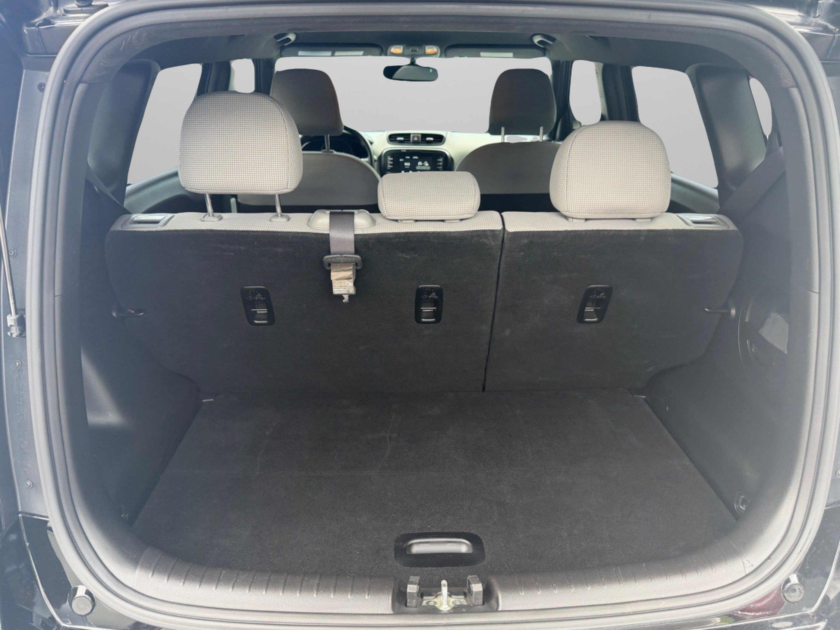 Used 2019 Kia Soul w/ Convenience Package FWD image 36