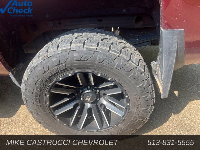 Used 2017 Chevrolet Silverado 1500 LT w/ All Star Edition AWD/4WD image 6