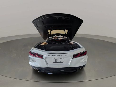 Used 2024 Chevrolet Corvette Stingray Premium Cpe w/ Battery Protection Package RWD image 15