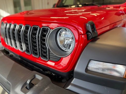 New 2026 Jeep Wrangler Unlimited Sport AWD/4WD image 12