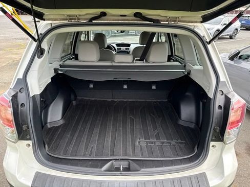Used 2017 Subaru Forester 2.5i Limited AWD/4WD image 17