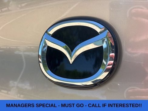 Used 2025 MAZDA MAZDA3 s FWD image 8