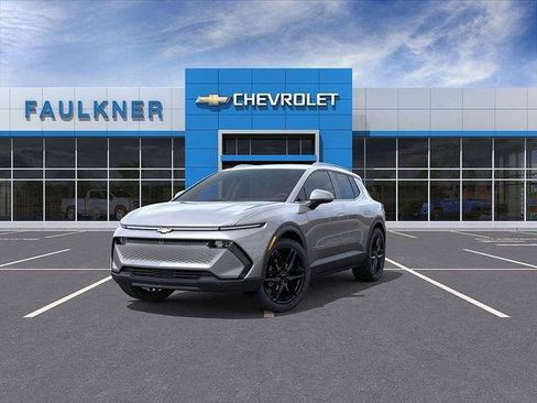 New 2026 Chevrolet Equinox EV LT AWD/4WD image 8