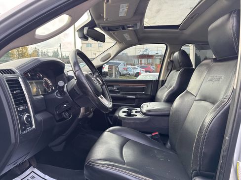 Used 2017 RAM 3500 Laramie w/ Convenience Group image 26