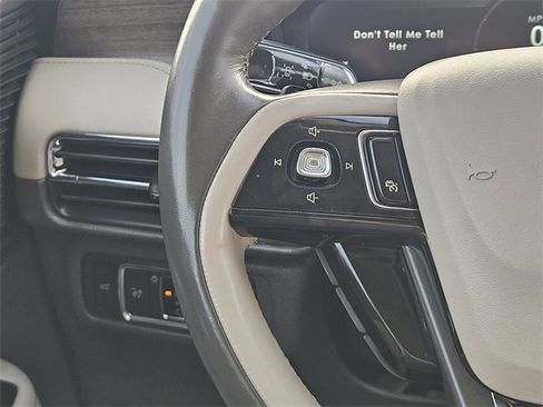 Used 2022 Lincoln Corsair Reserve w/ Equipment Group 201A image 27