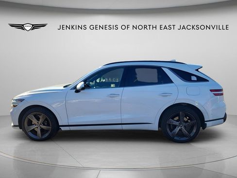 Used 2025 Genesis GV70 2.5T w/ Sport Prestige Package AWD/4WD image 6