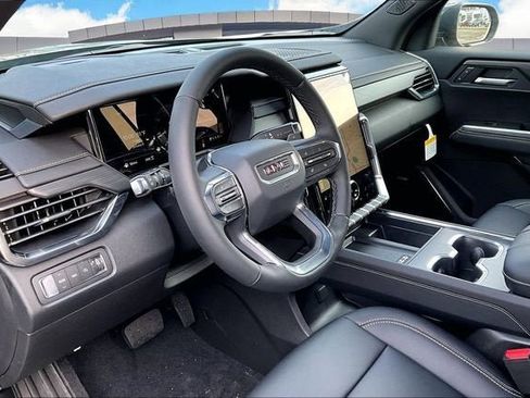 New 2026 GMC Acadia Elevation w/ Elevation Premium Package image 7