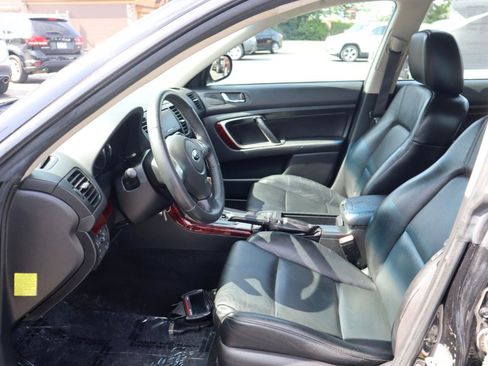 Used 2008 Subaru Outback 2.5i Limited AWD/4WD image 18