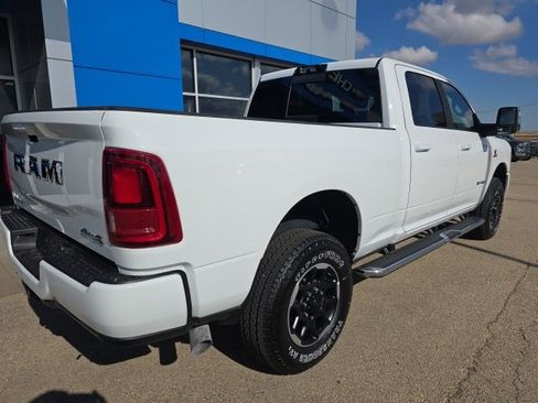 Used 2025 RAM 2500 Laramie image 8