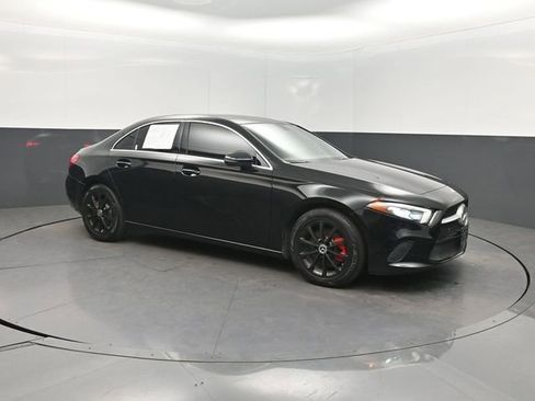 Used 2019 Mercedes-Benz A 220 image 37