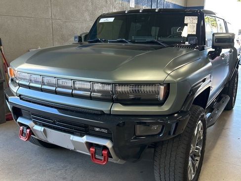 Used 2024 GMC Hummer EV 3X w/ LPO, Illumination Package image 7