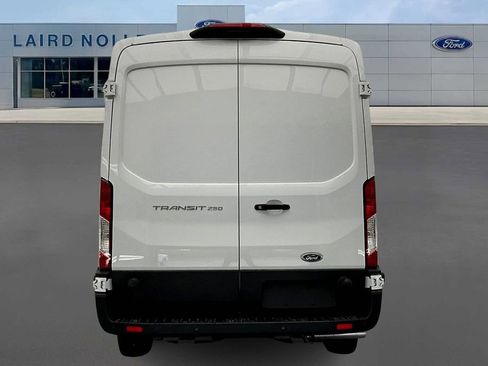 New 2025 Ford Transit 250 148 Medium Roof w/ Load Area Protection Package image 4