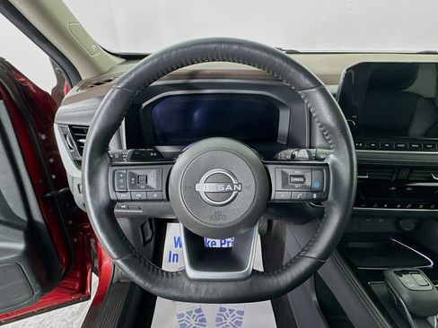 Used 2023 Nissan Rogue Platinum w/ Platinum Premium Package AWD/4WD image 11